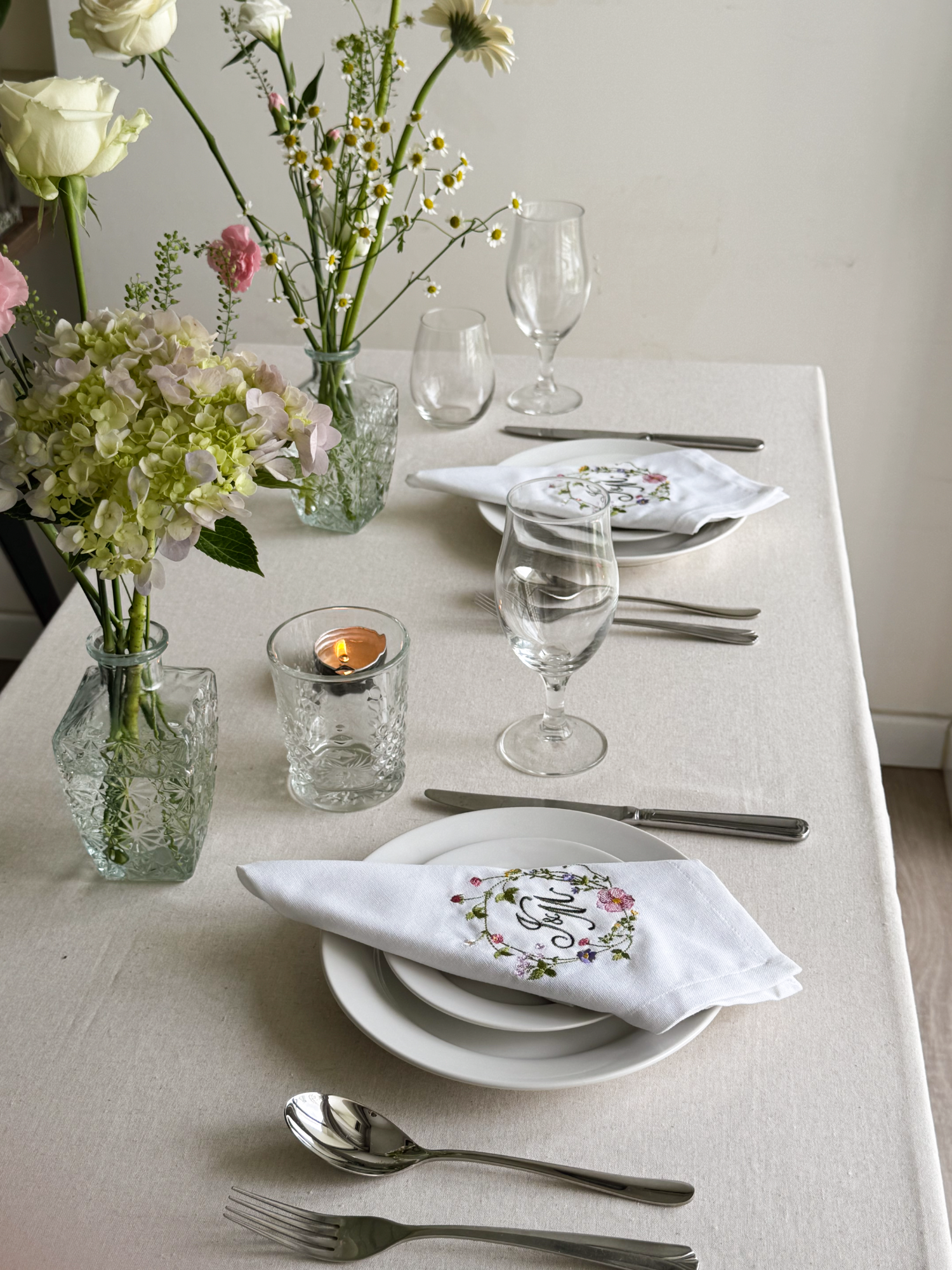 Wildflower Embroidered Napkin - Set of 4 - Customizable