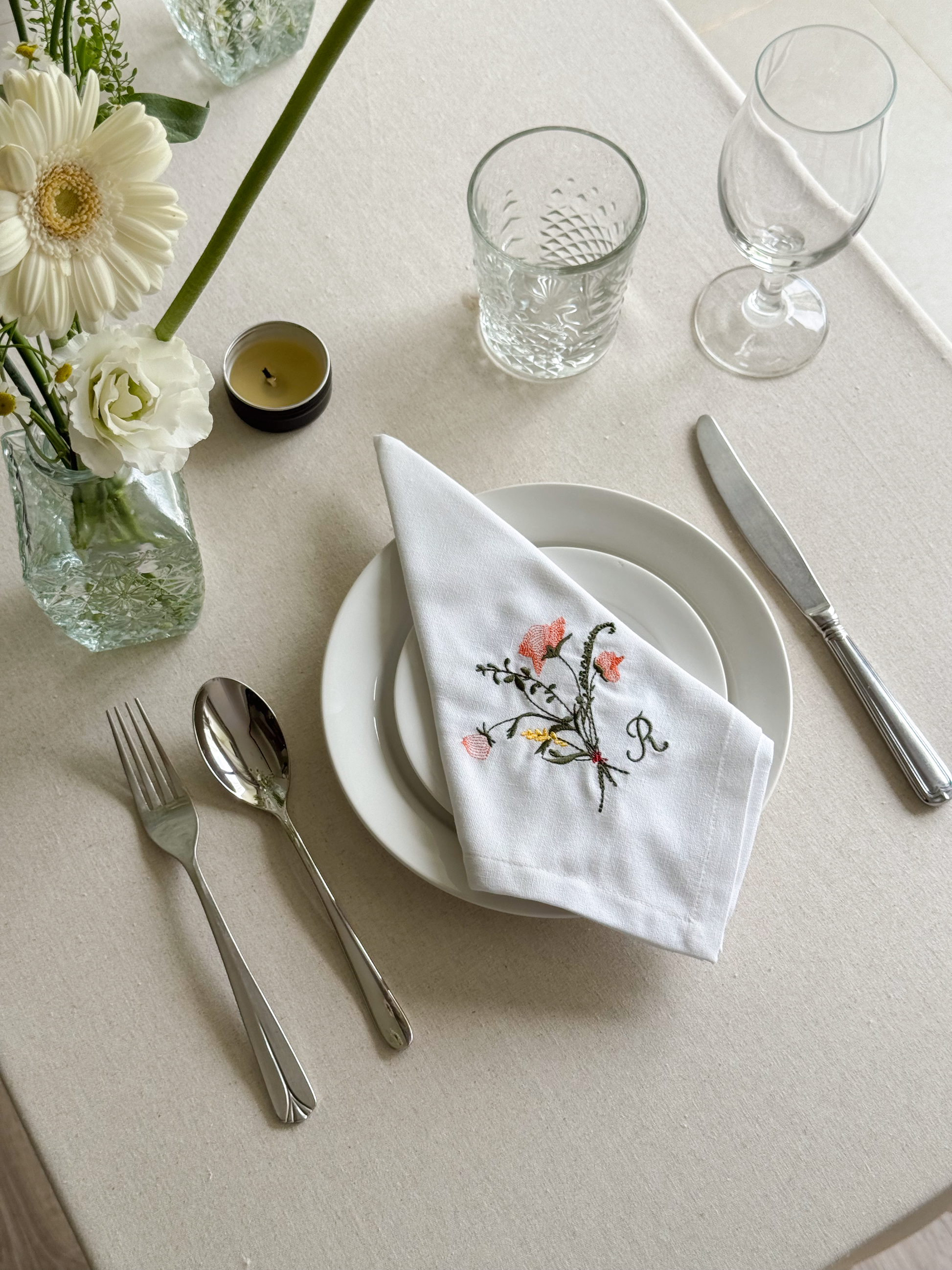 Wildflower Embroidered Napkin - Set of 4 - Customizable