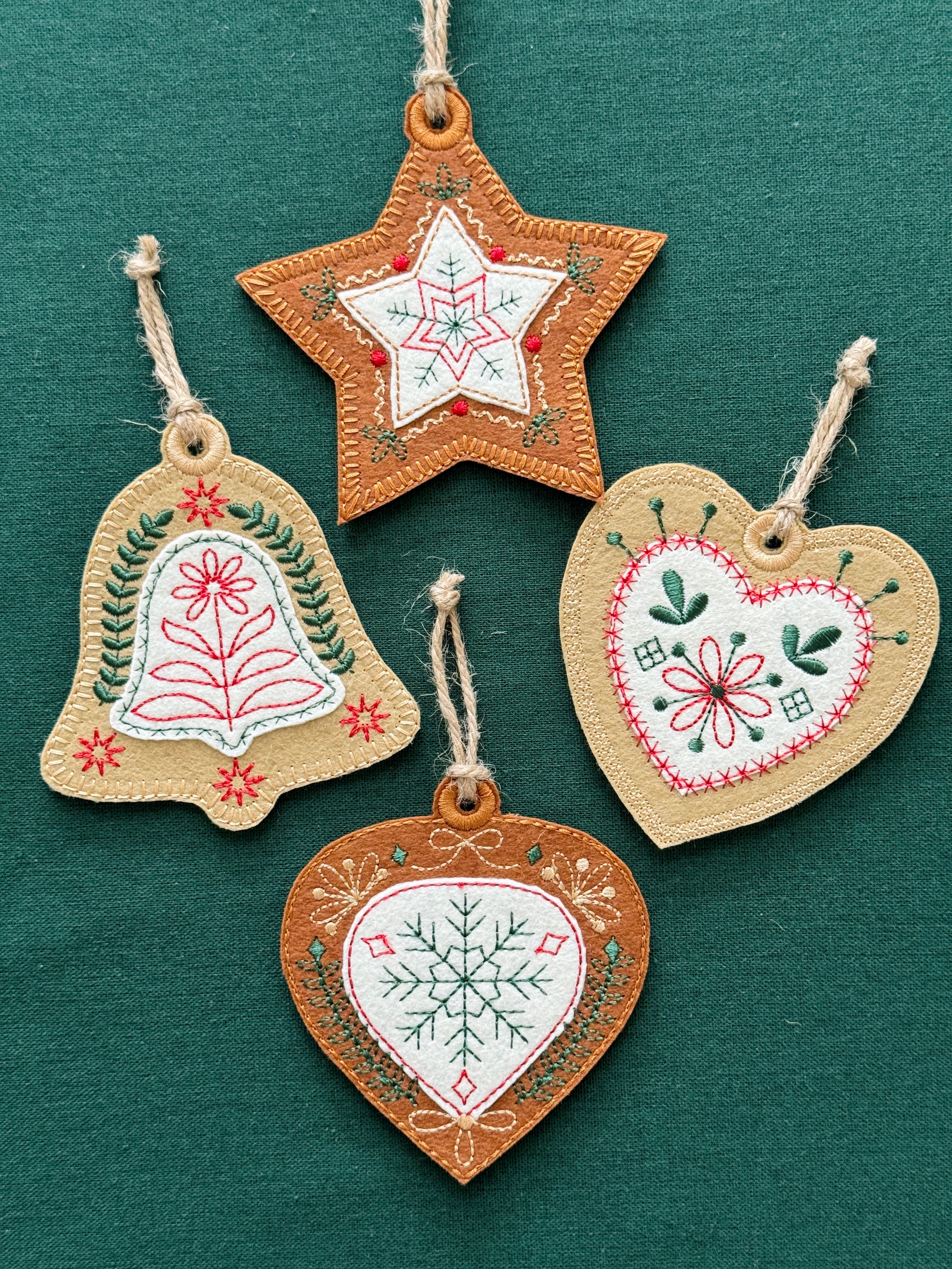 Christmas Ornament/Gift Tag - Set of 4