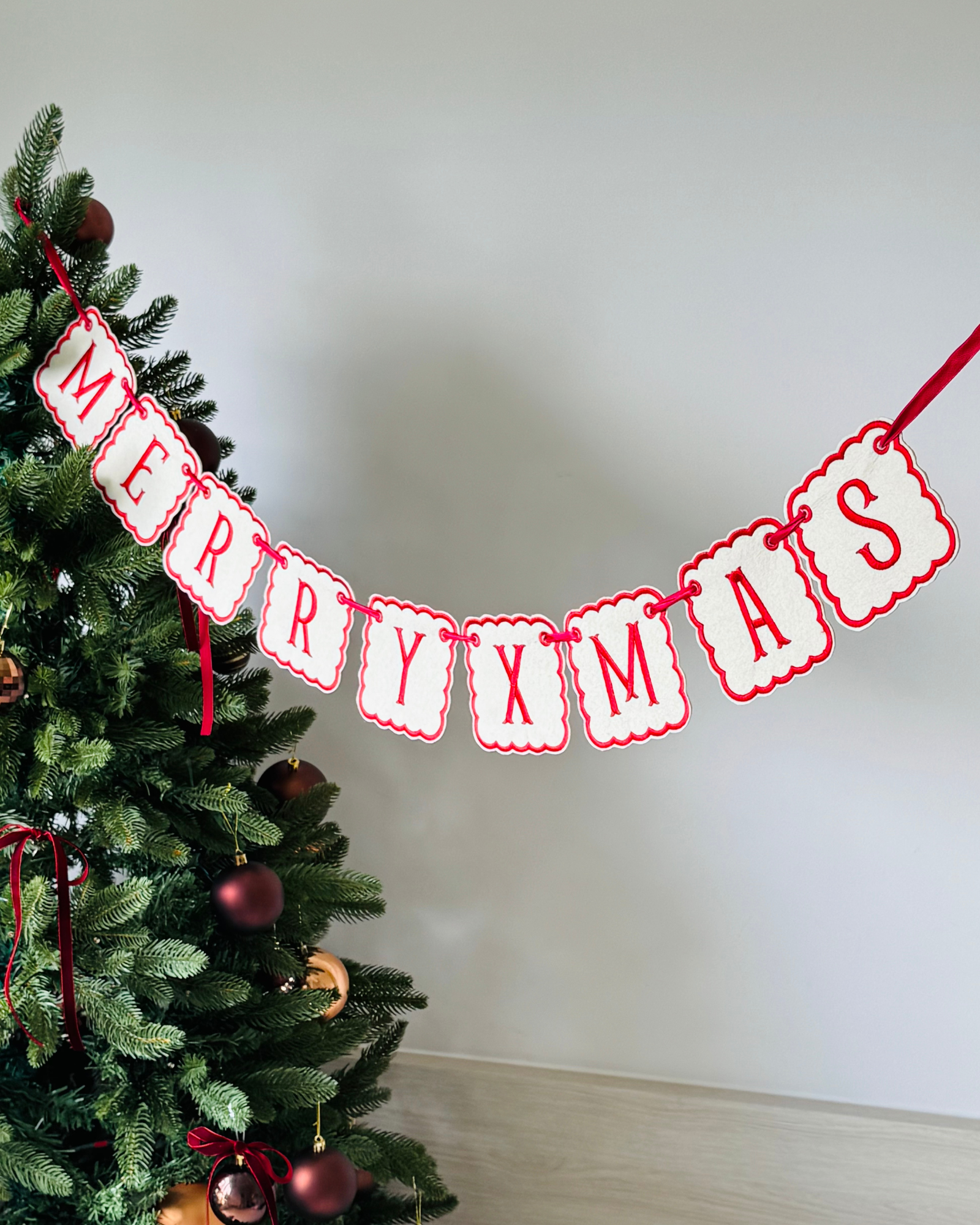 Embroidered Garland - Customizable