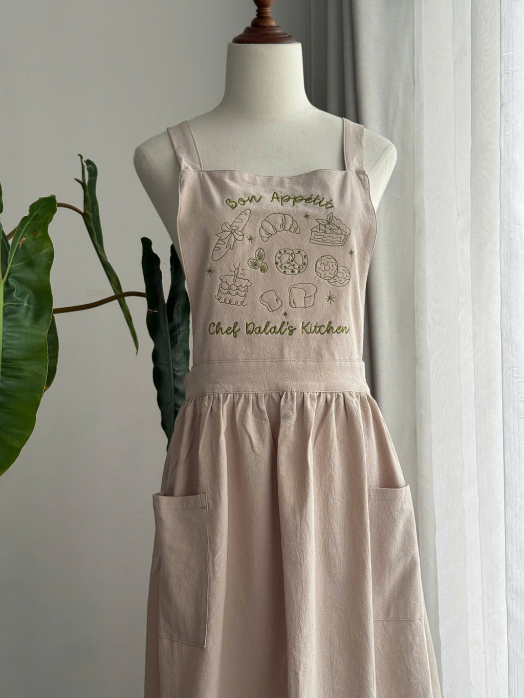 Embroidered Apron - Customizable