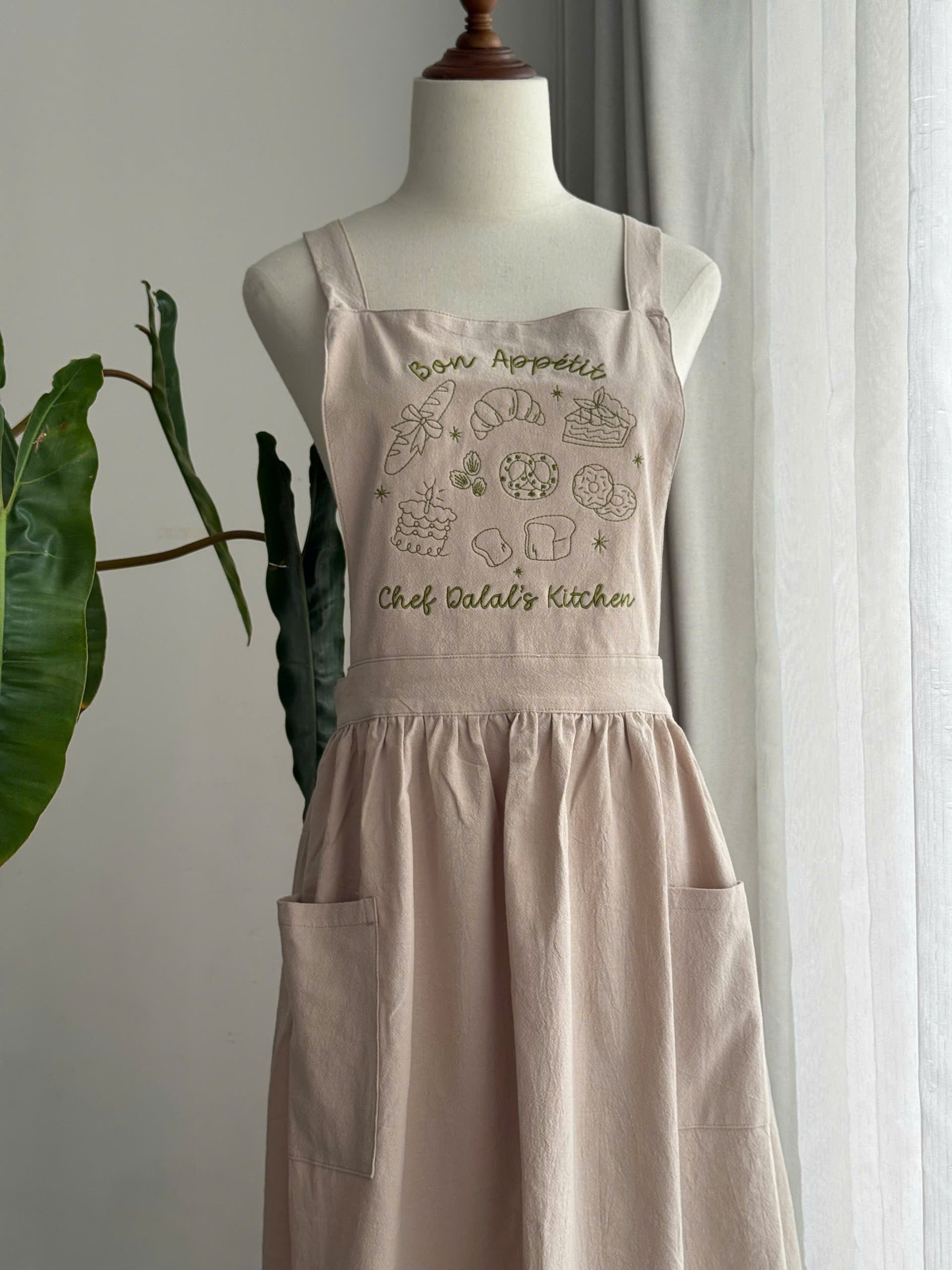 Embroidered Apron - Customizable