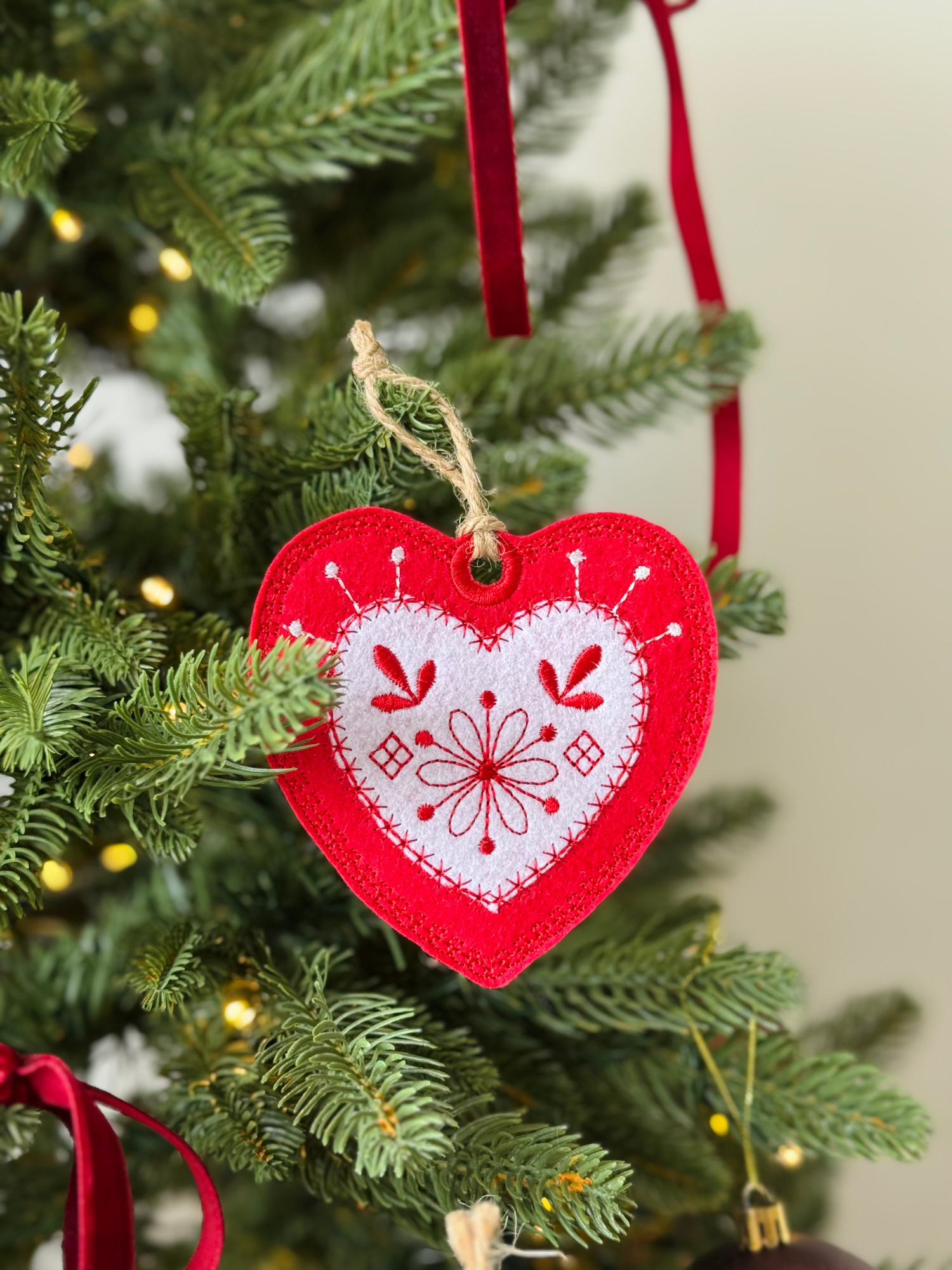 Christmas Ornament/Gift Tag - Set of 5 - Customizable