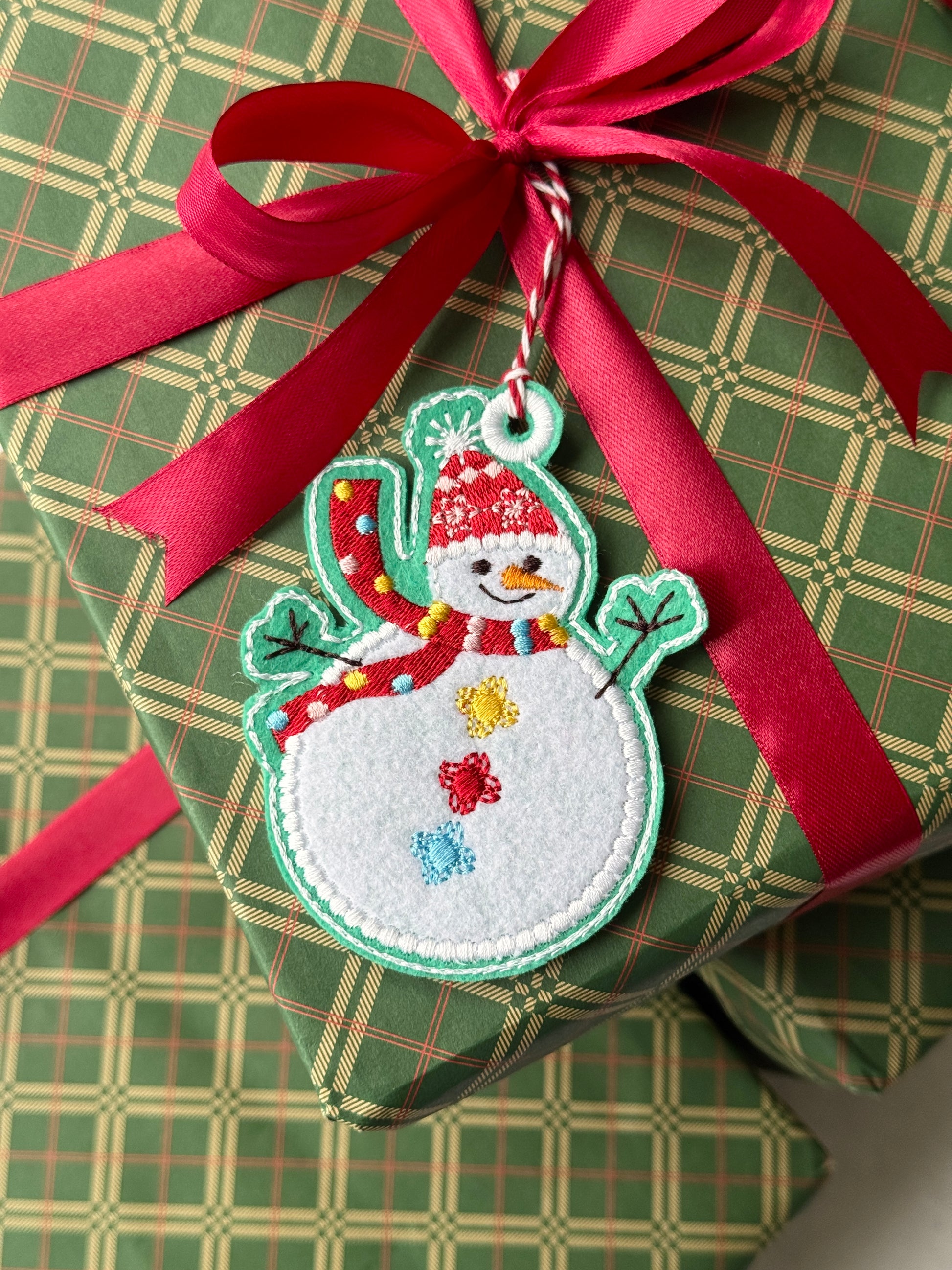Snowman Embroidered Gift Tag/Ornament - Set of 3, 5, 7