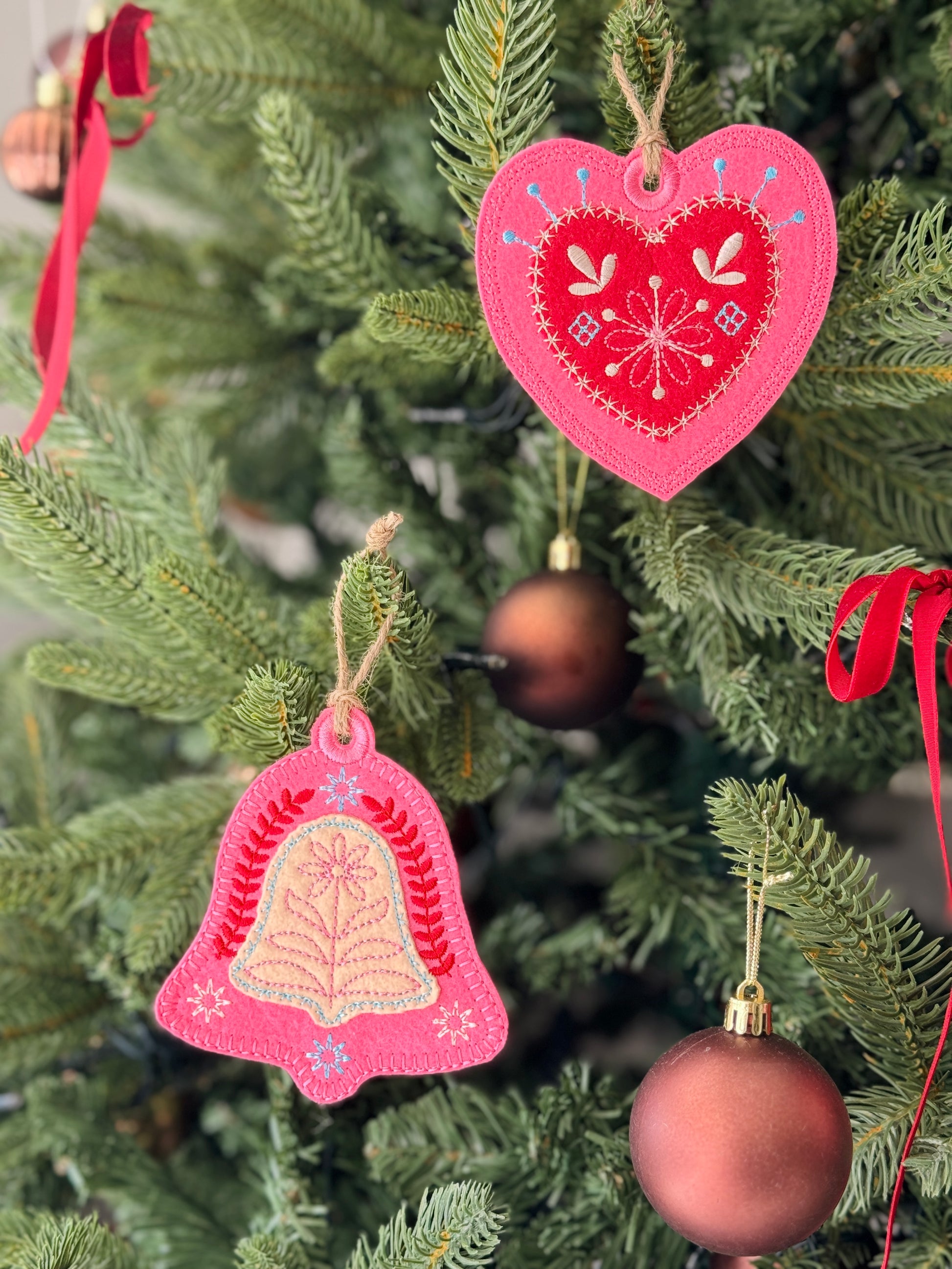 Christmas Ornament/Gift Tag - Set of 4