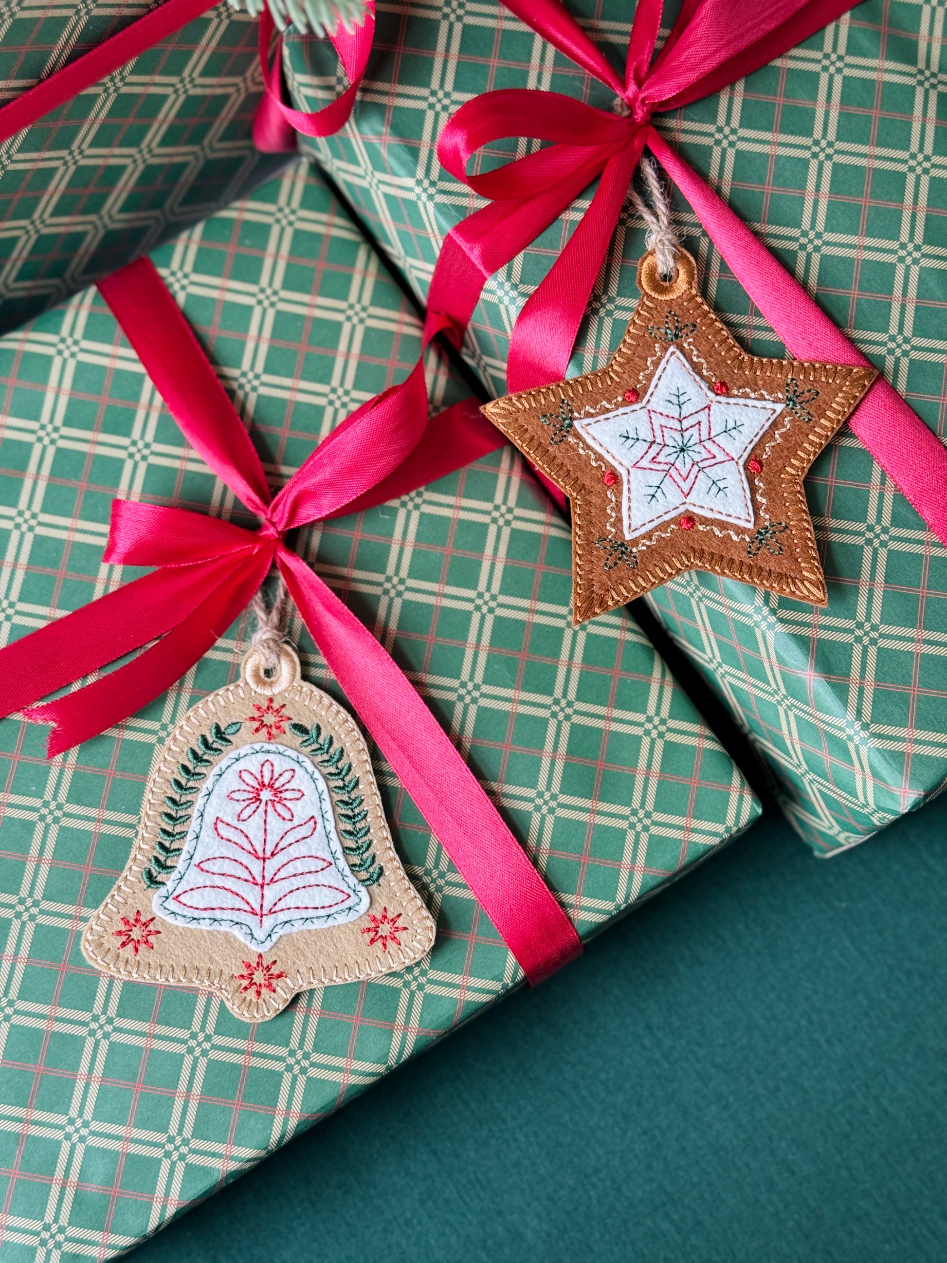 Christmas Ornament/Gift Tag - Set of 4