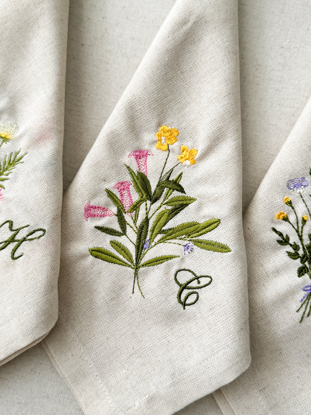 Flower Embroidered Napkin - Set of 4 - Customizable