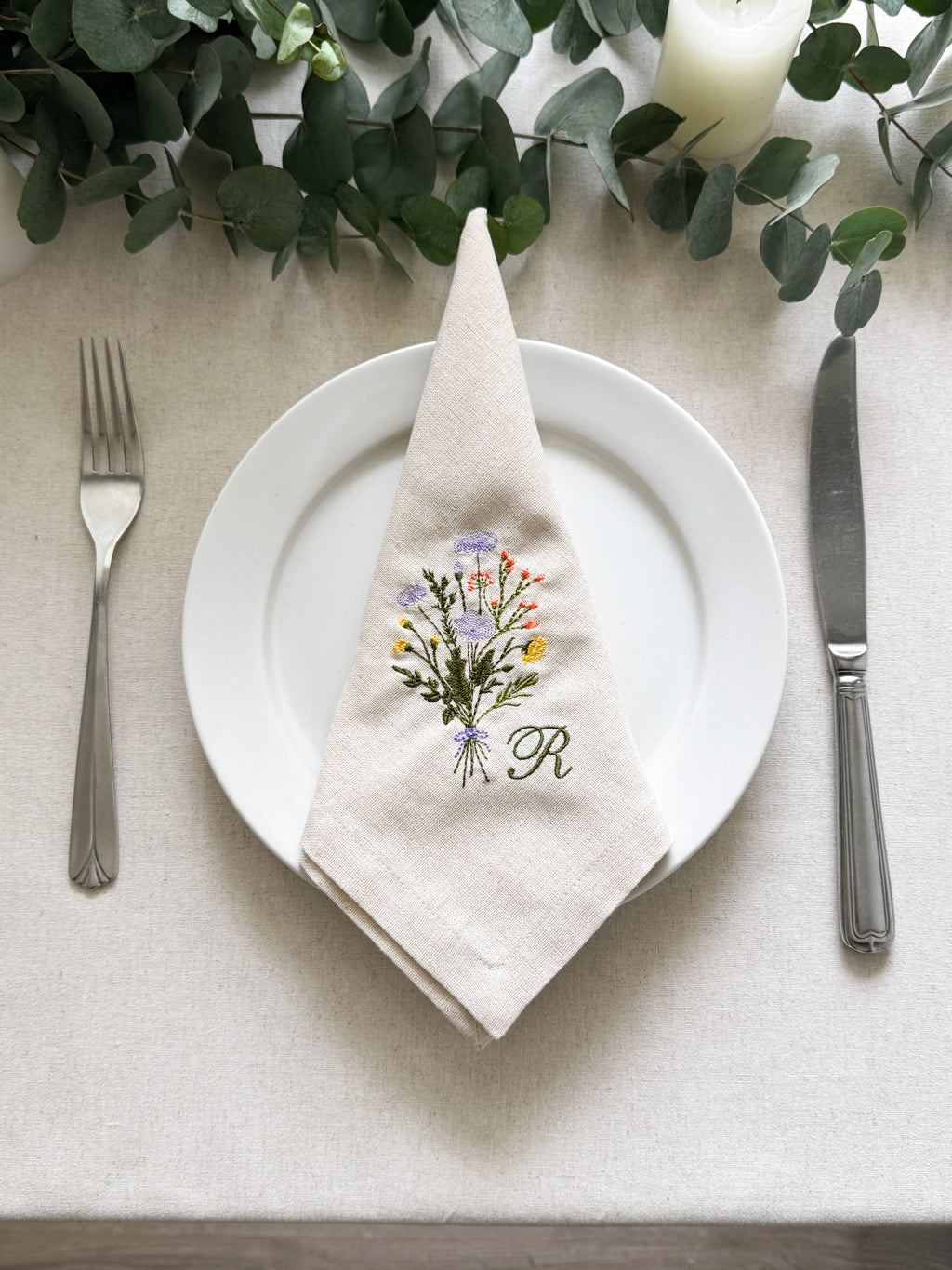 Flower Embroidered Napkin - Set of 4 - Customizable