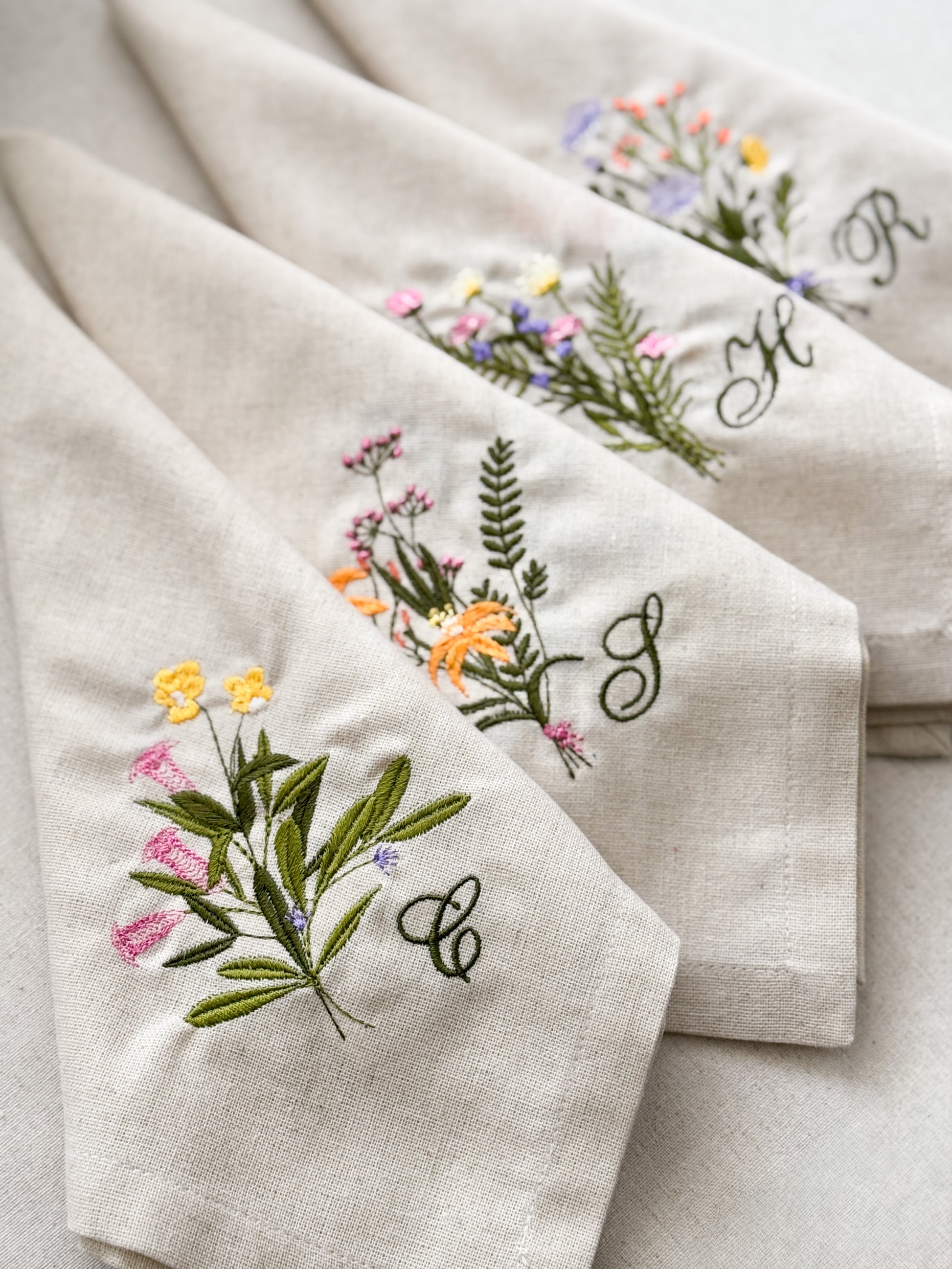 Flower Embroidered Napkin - Set of 4 - Customizable