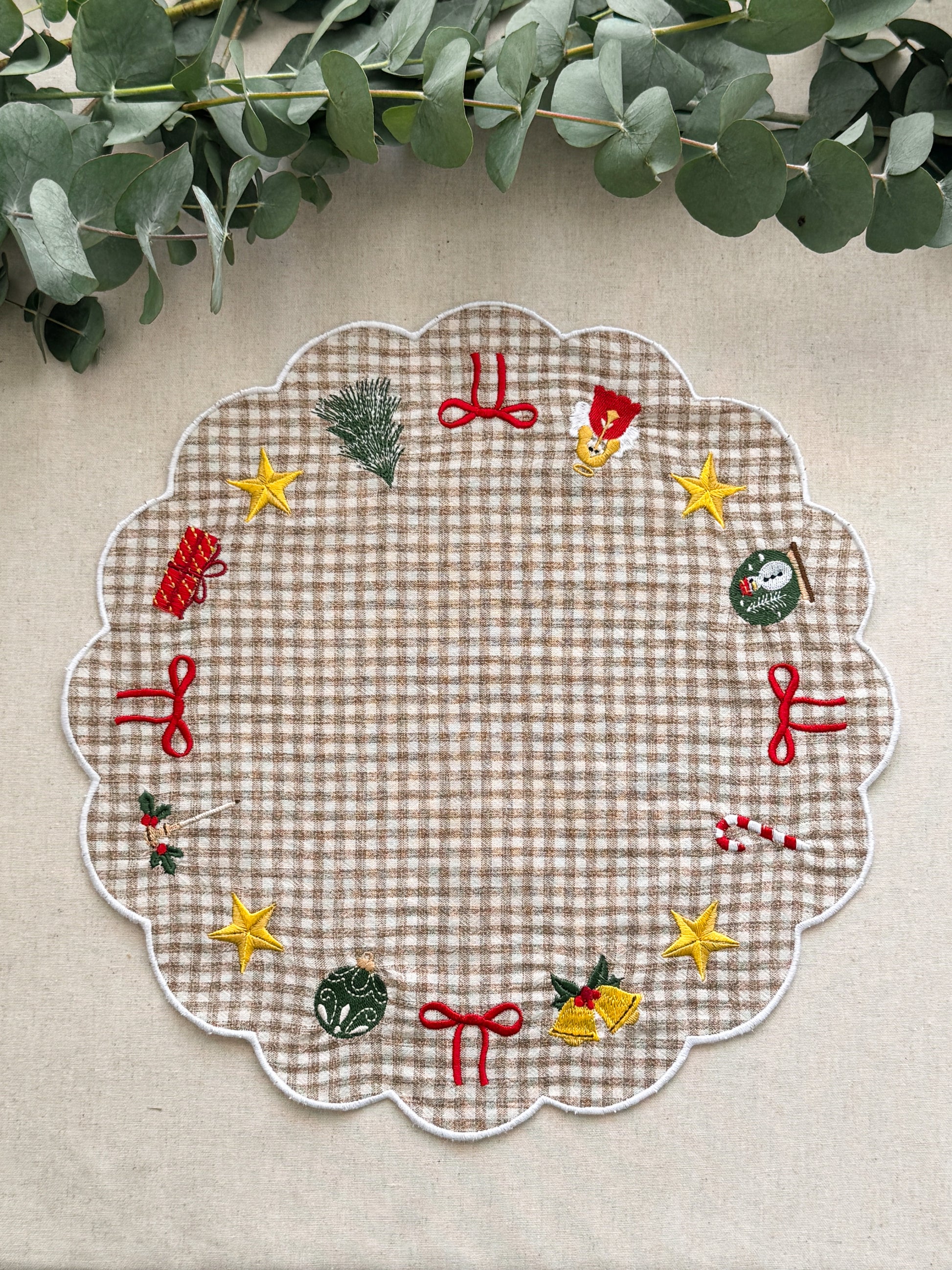 Holiday Embroidered Placemat - Set of 4
