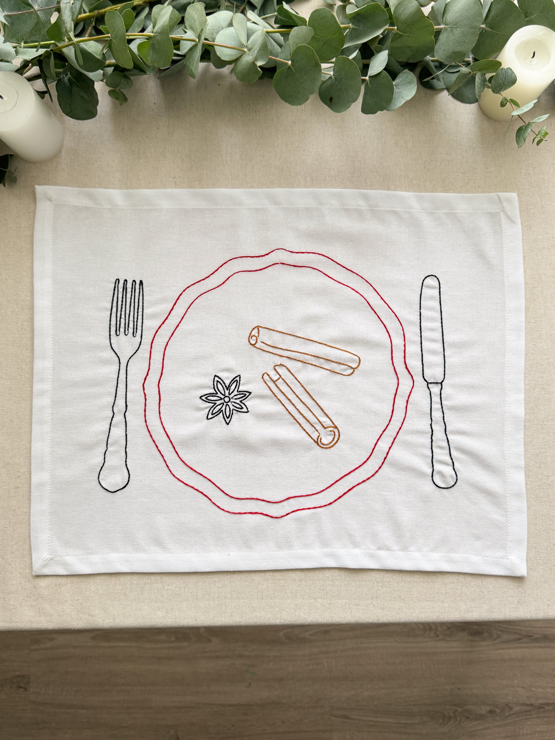 Holiday Embroidered Placemat - Set of 4