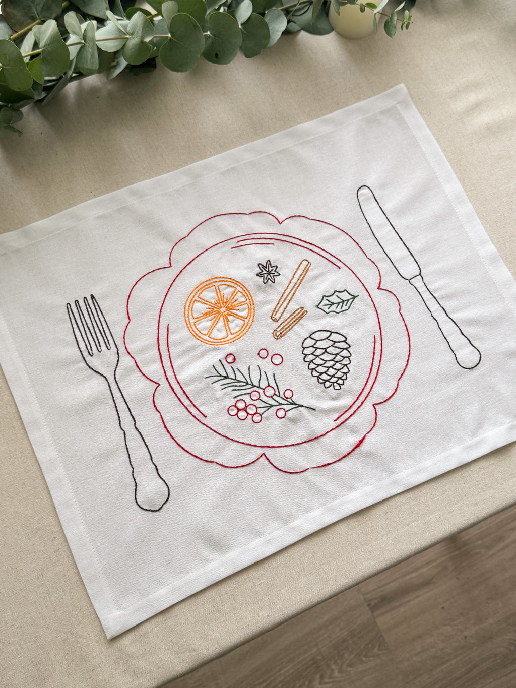Holiday Embroidered Placemat - Set of 4