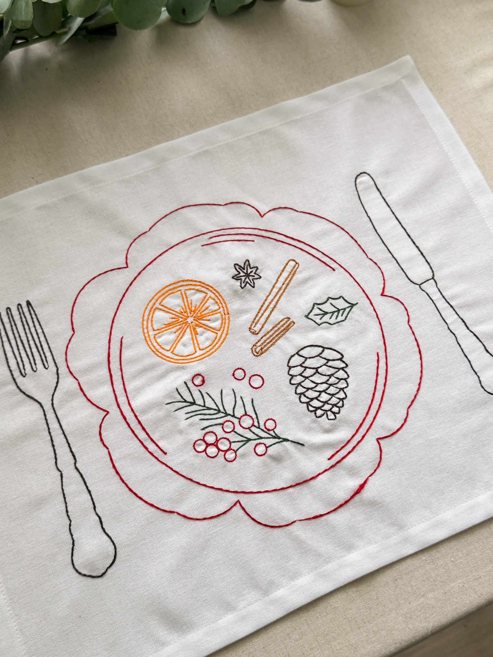 Holiday Embroidered Placemat - Set of 4
